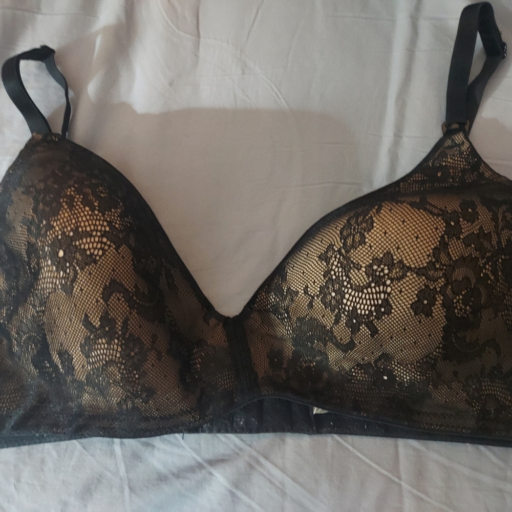 Natori breastfeeding bra